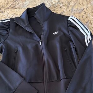 Adidas Women's Black Bomber Jacket with White Stripes never worn !